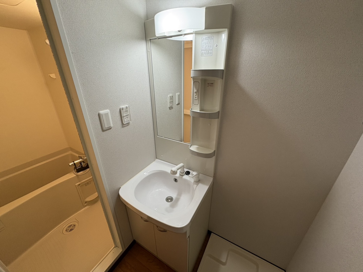 洗面所 105号室の写真です 写真15