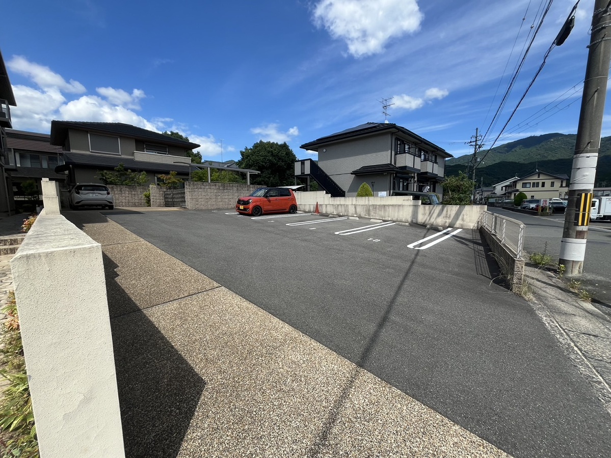 駐車場 写真6