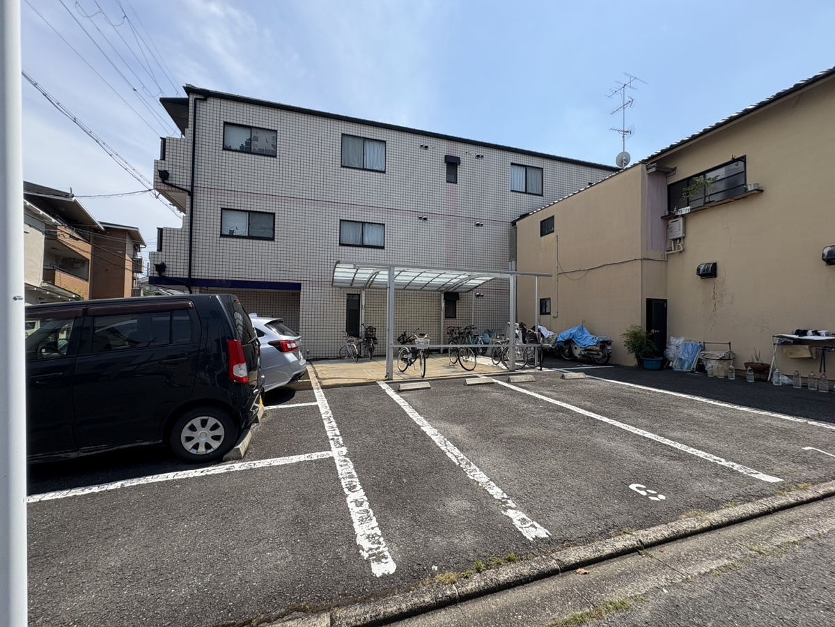 敷地内/建物 写真4