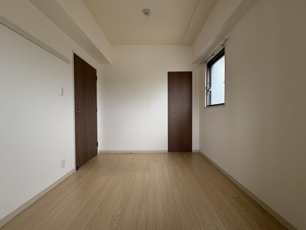 寝室 502号室の写真です 写真8