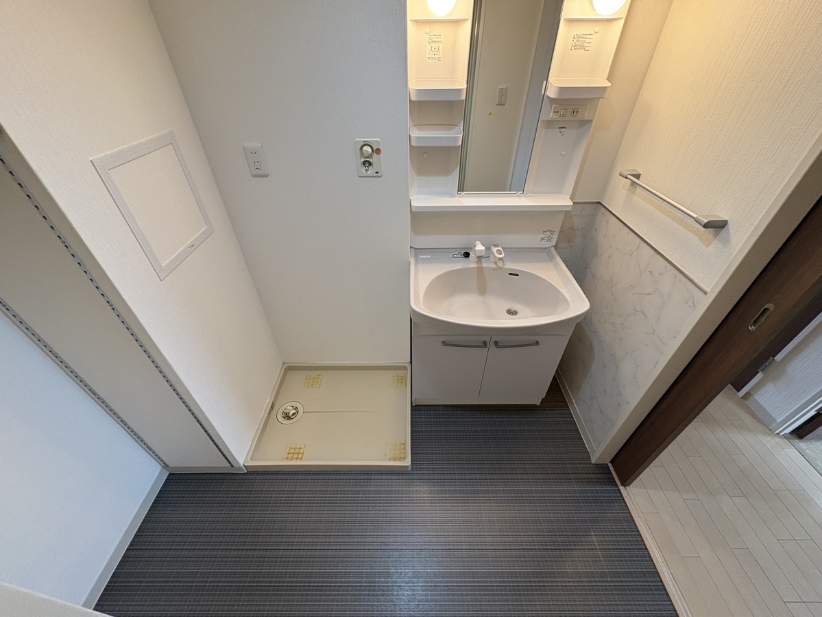 洗面所 502号室の写真です 写真15