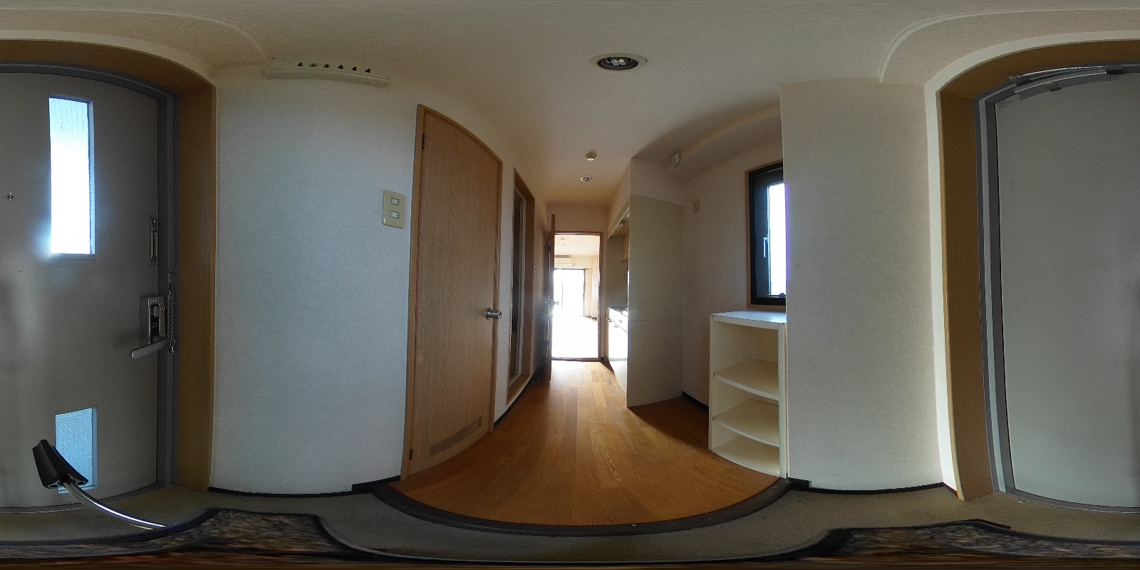 玄関 ※301号室の写真です。 写真35