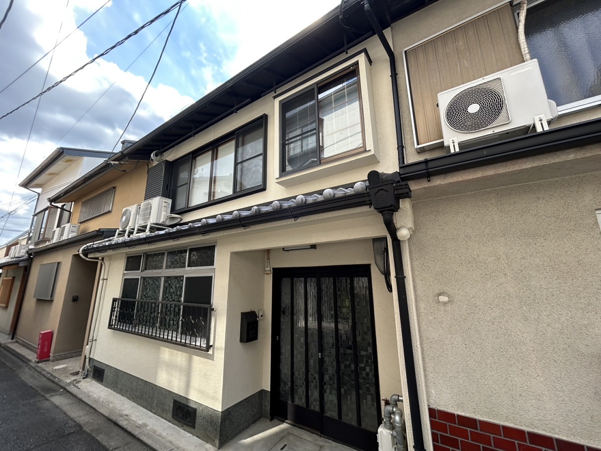 吉田近衛町15-11 貸家