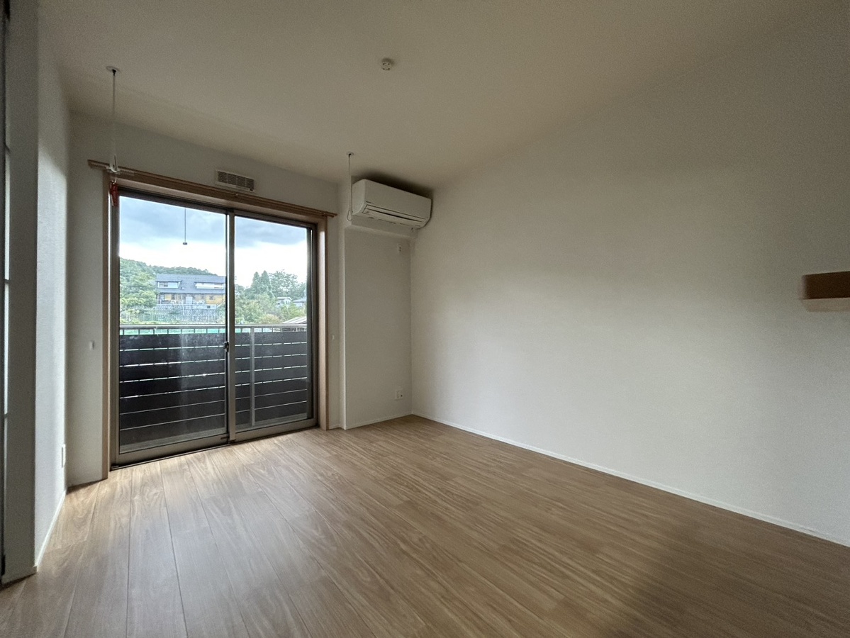 寝室 ※104号室の写真です。 写真7