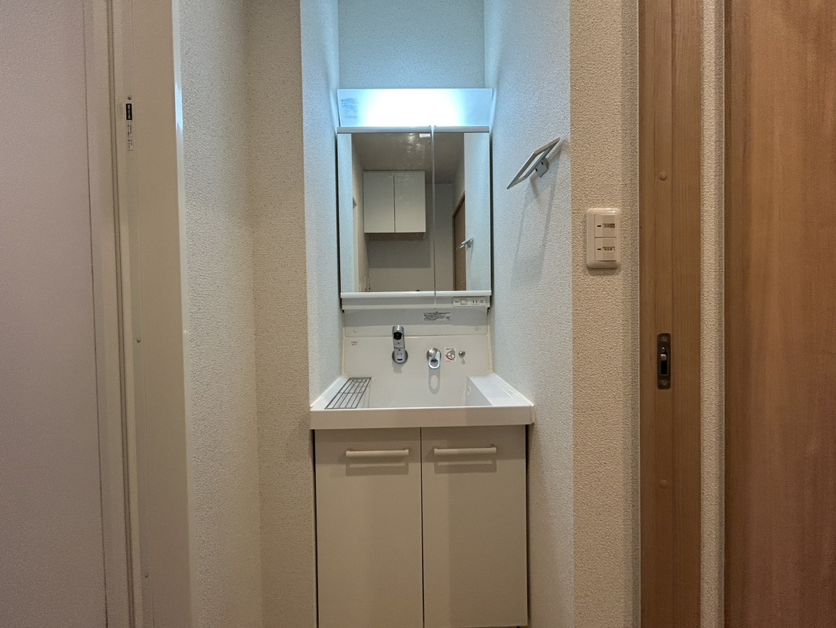 洗面所 ※104号室の写真です。 写真12