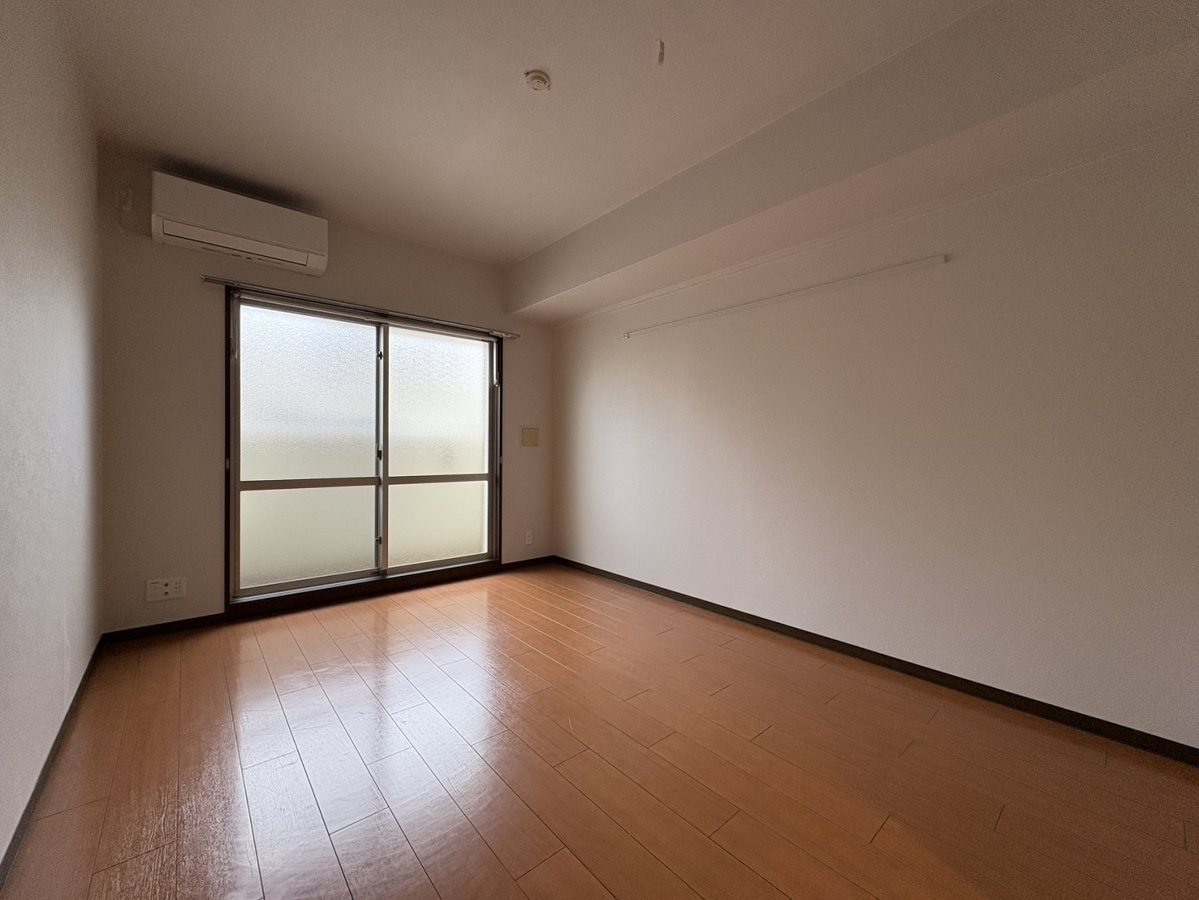 内装 105号室の写真です 写真2