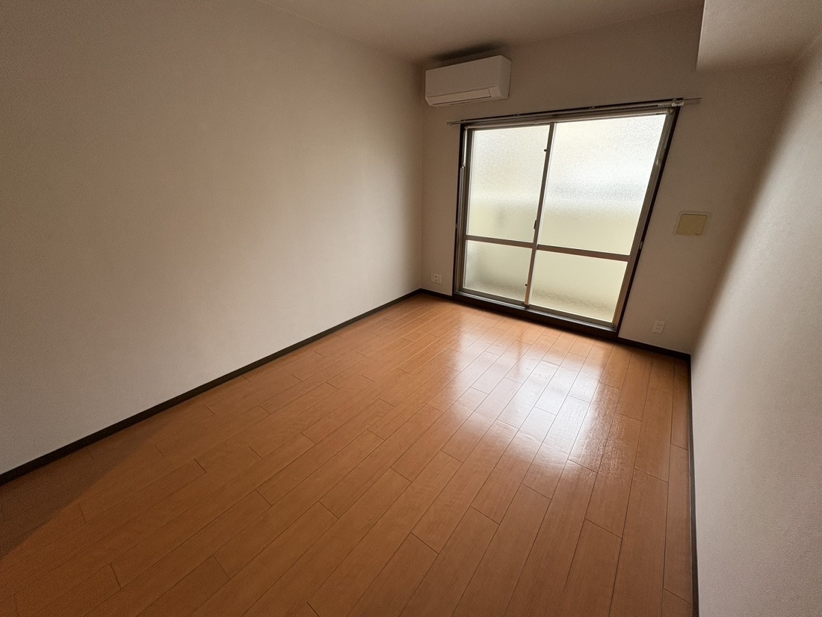 内装 105号室の写真です 写真3