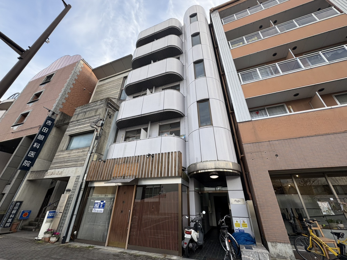 ロータスクラタ