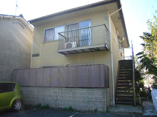 あじさいハイツ