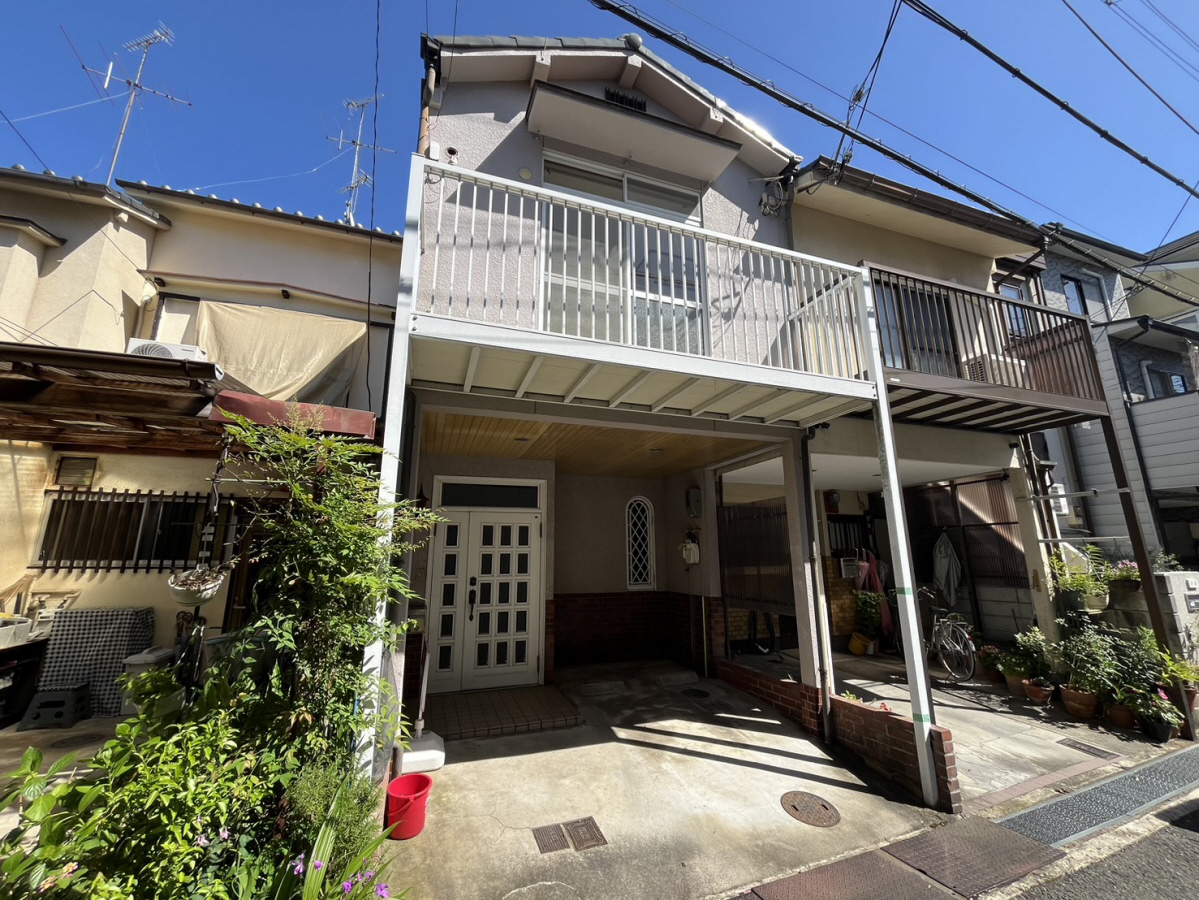 高野泉町17-31貸家