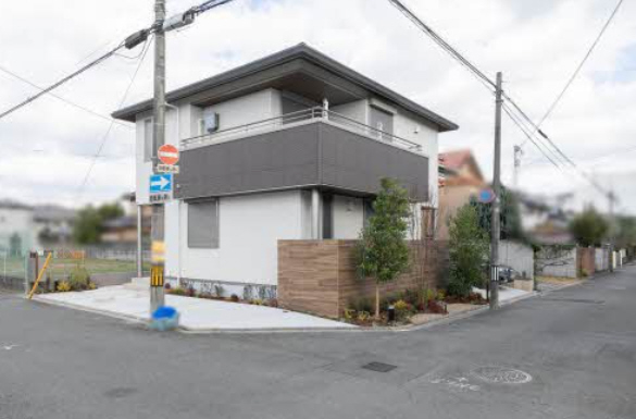 シャーメゾン西梅ノ木町