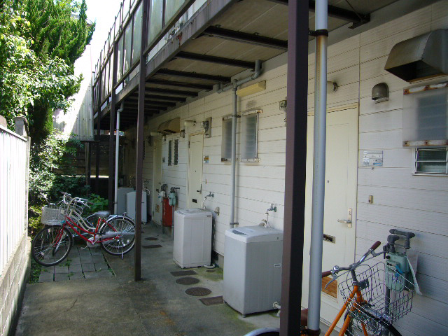 ウッディハウス