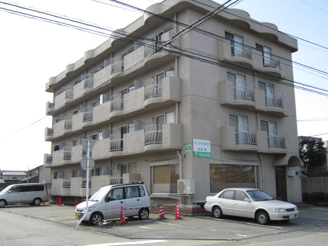 ラフィネ清水１号棟　