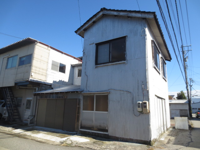 粟島町２丁目９－２１アパート　ａｏ