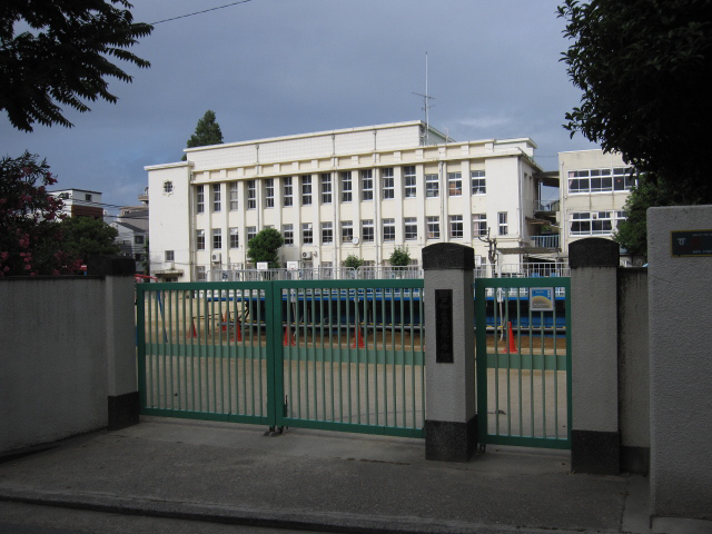 春日野小学校まで209m (徒歩3分) 写真21