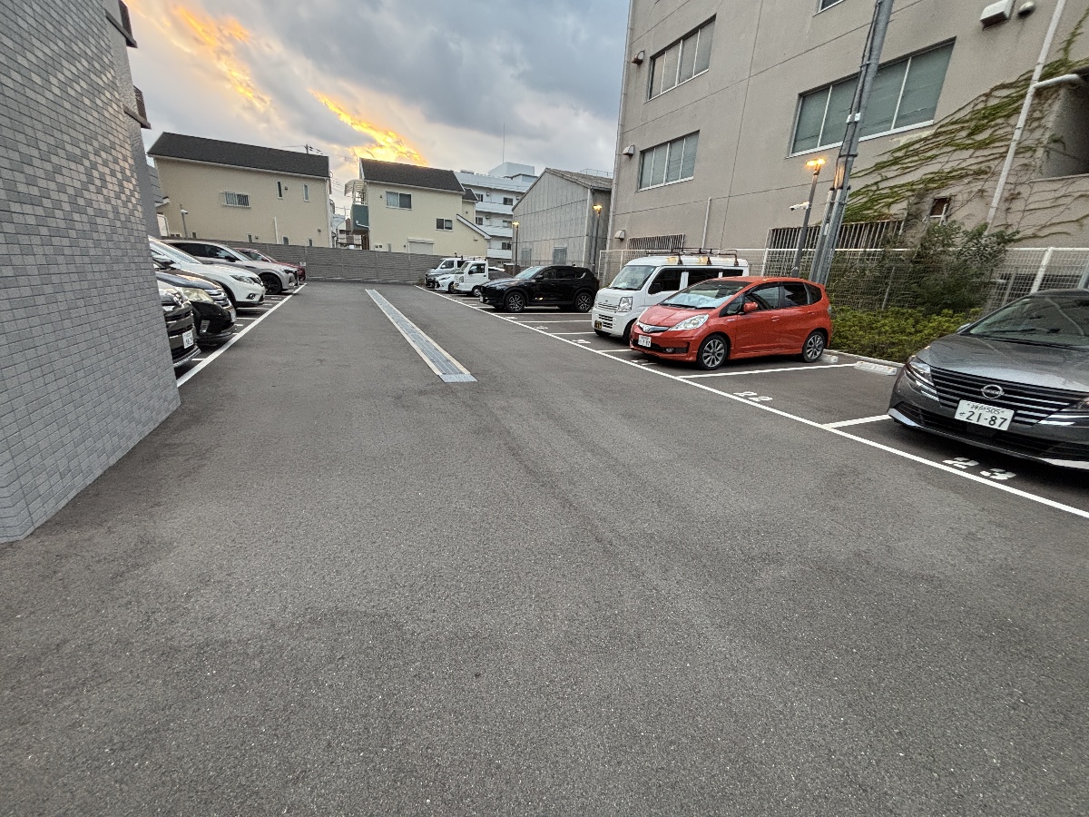 駐車場 写真10