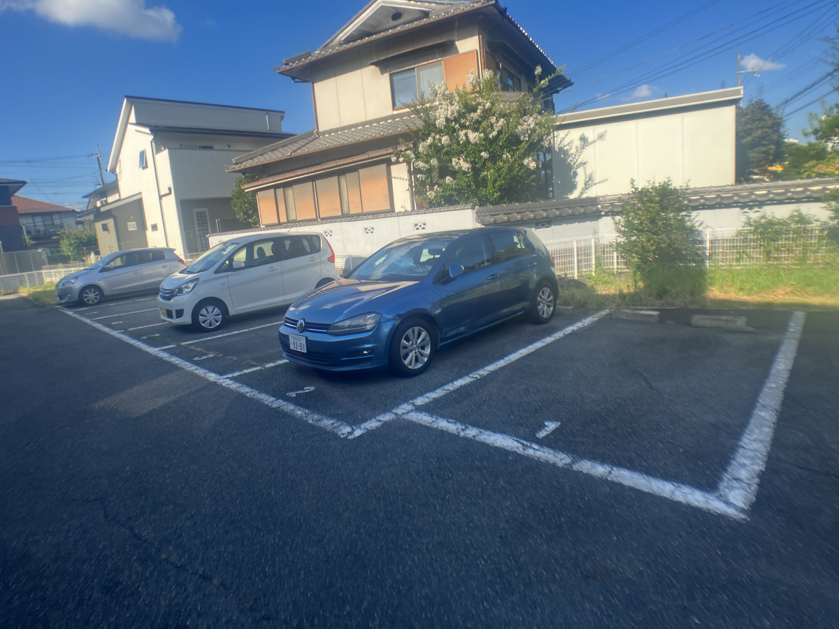 駐車場 写真18