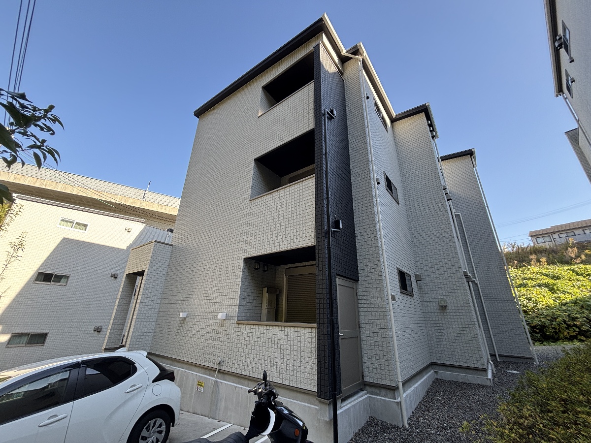 エヌエムサンカンテキャトフD棟