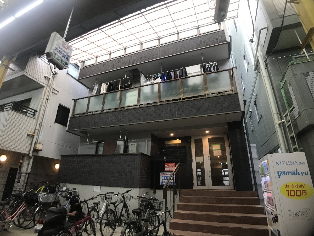 リーフビル