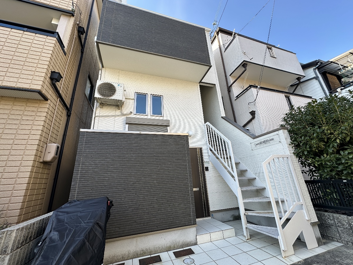 グランメール腕塚町8丁目