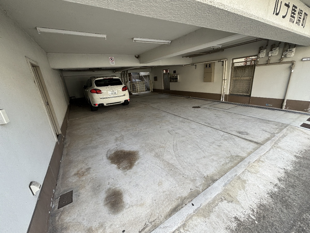 駐車場 写真30