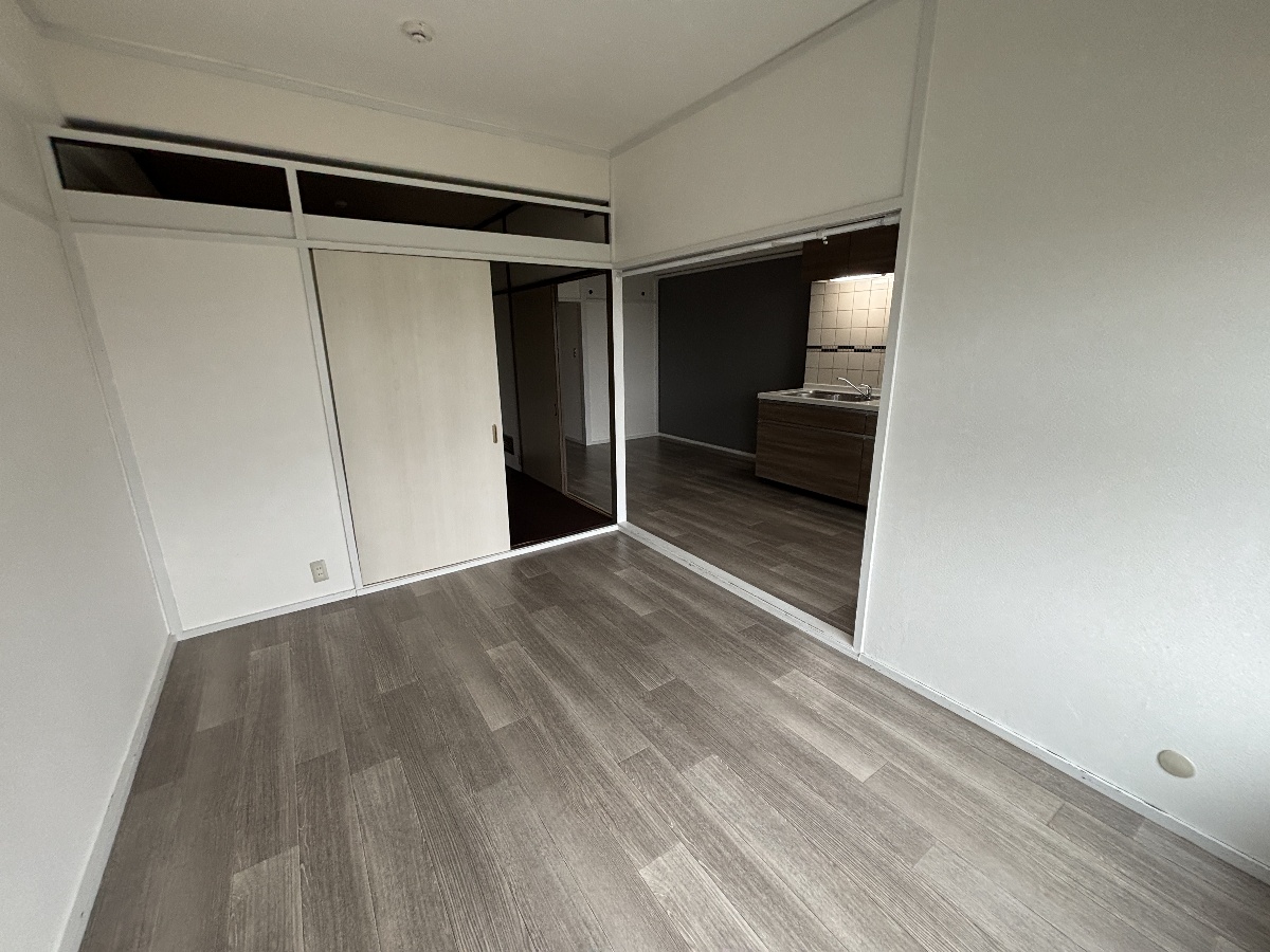 居室 写真11