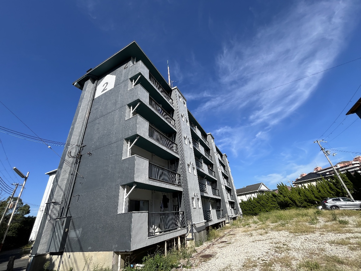 ドミールサニー緑町2号棟