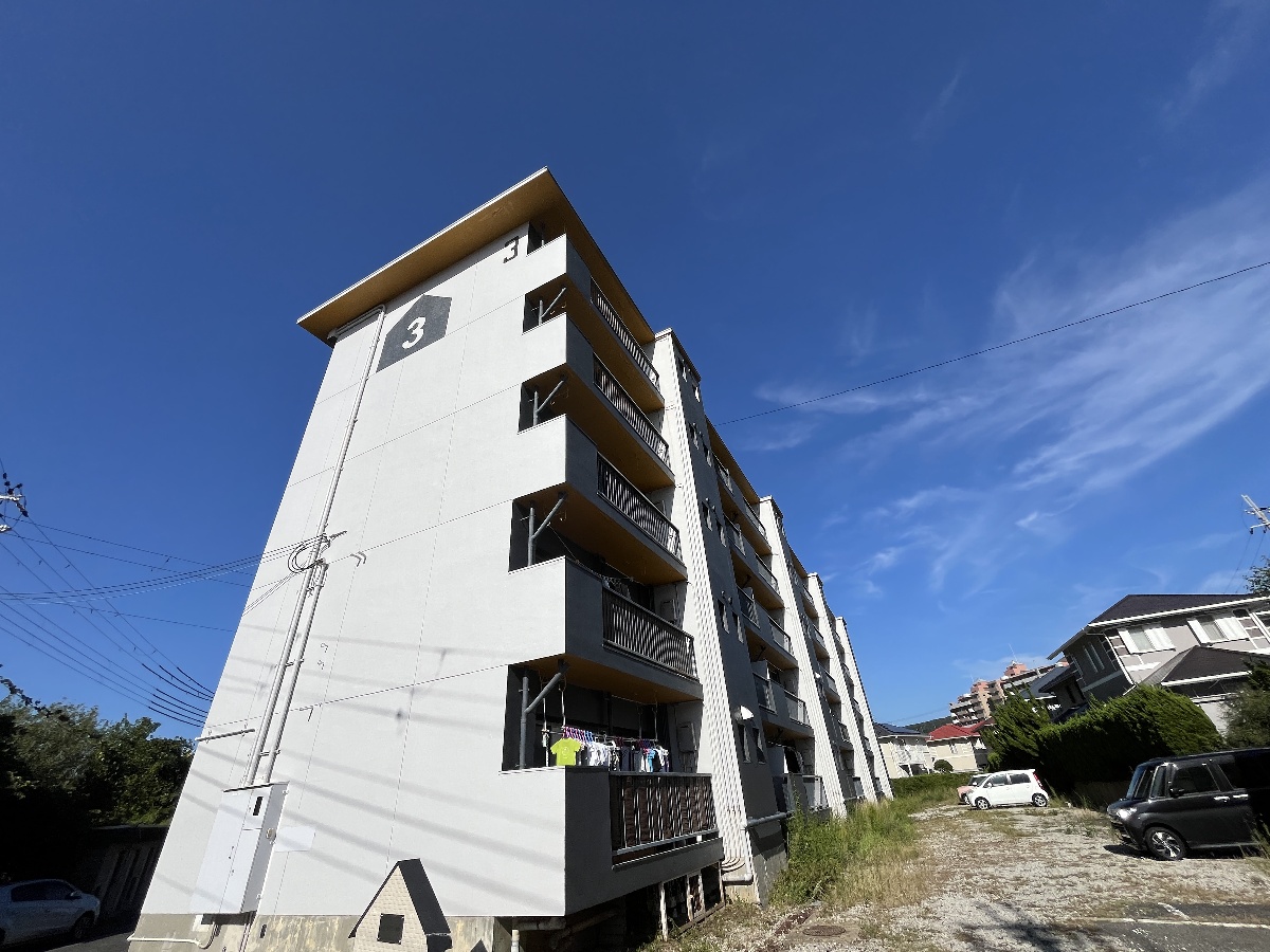 ドミールサニー緑町3号棟