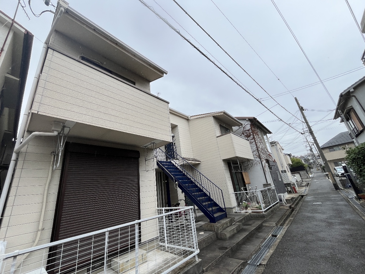 BELLTREE板宿WEST