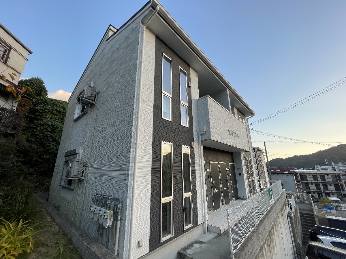 ウグイスコート