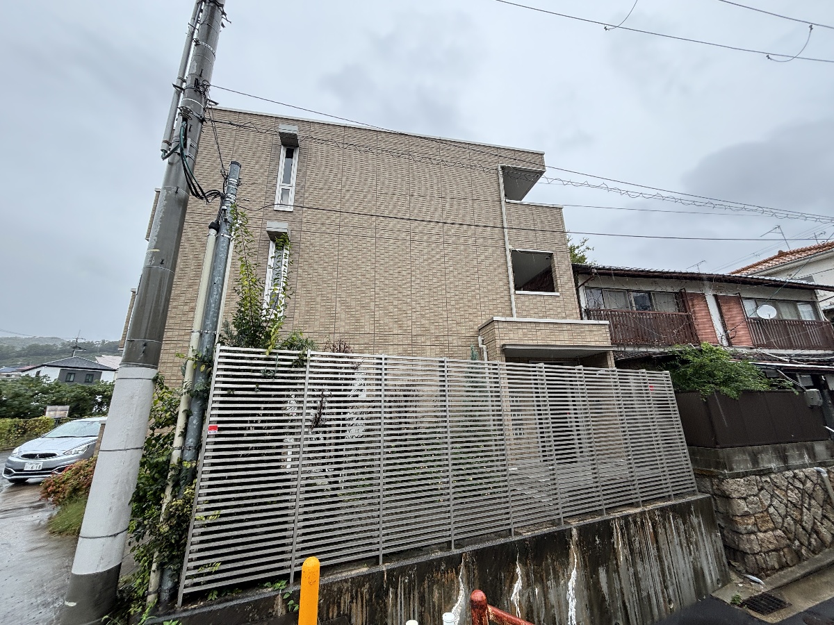リバープレイス中山手