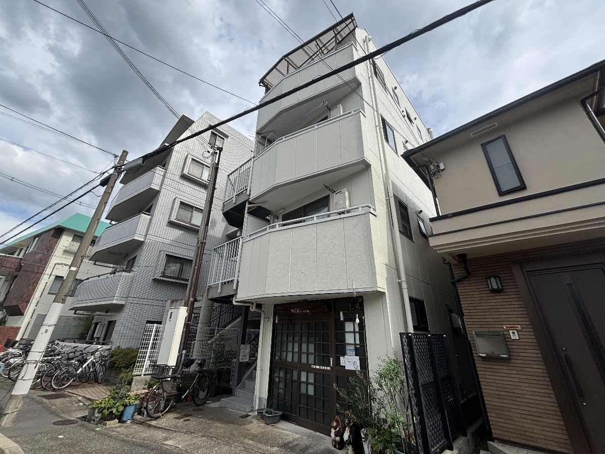 マンション三輪