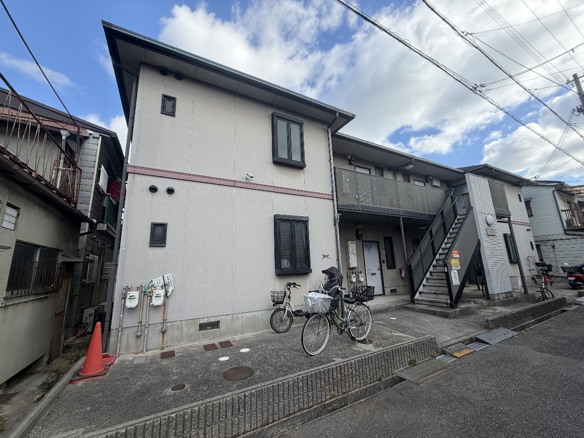 イーストハイツ