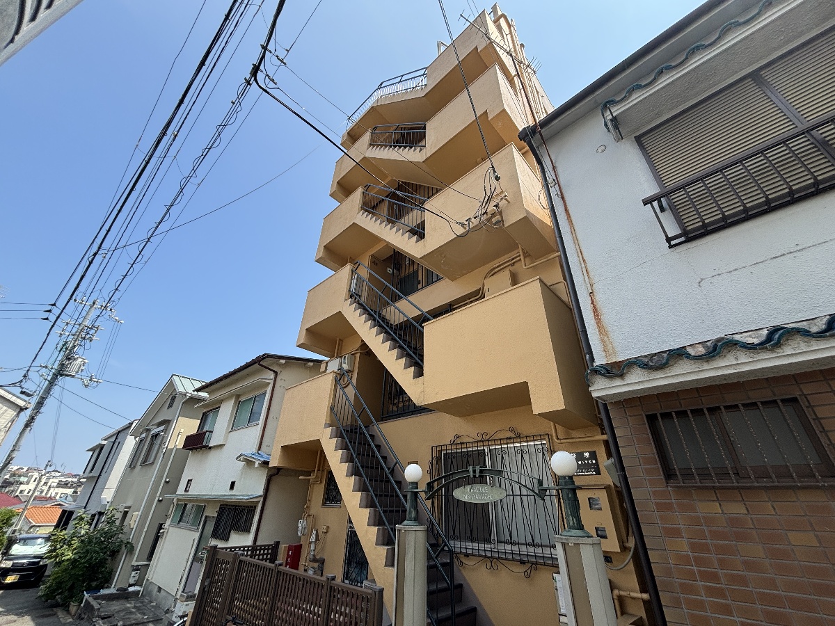 ラムール西山町