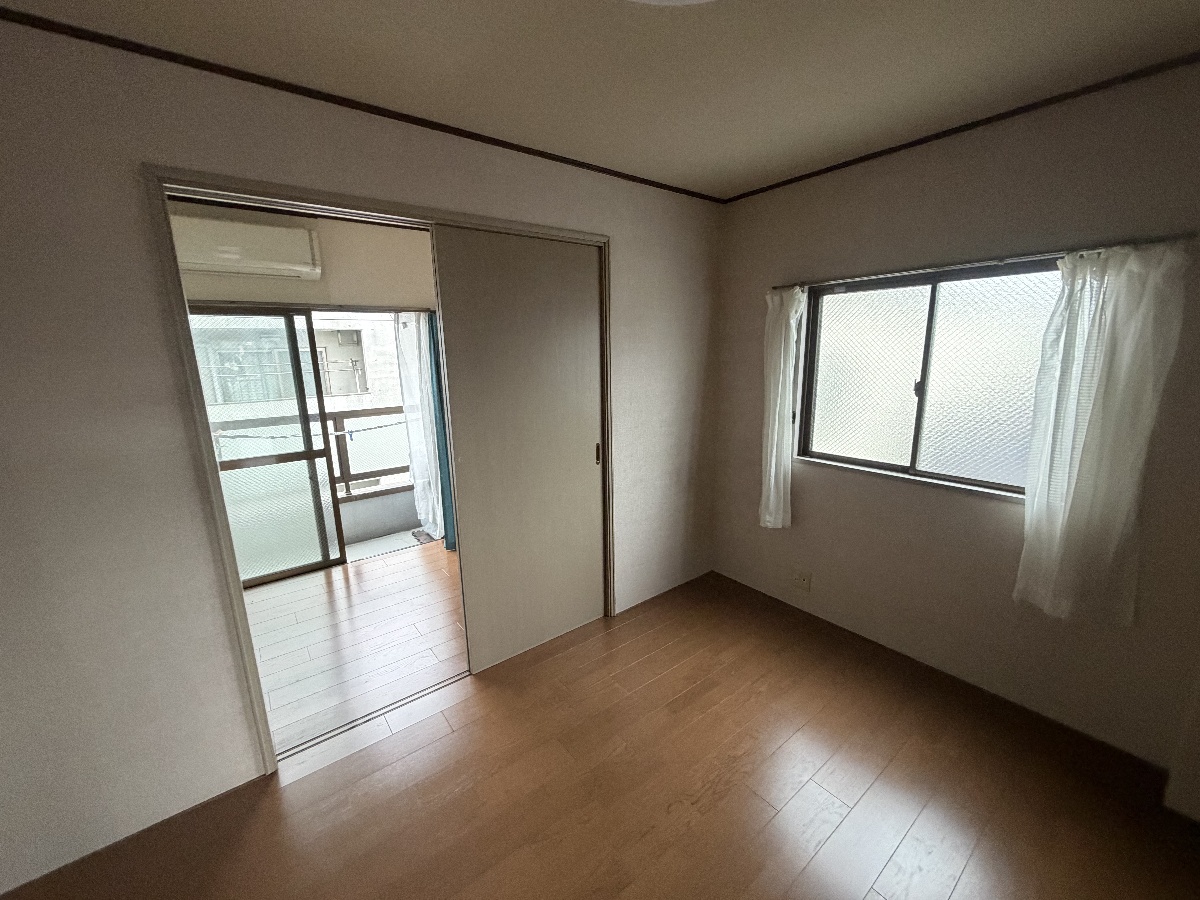 居室 写真11