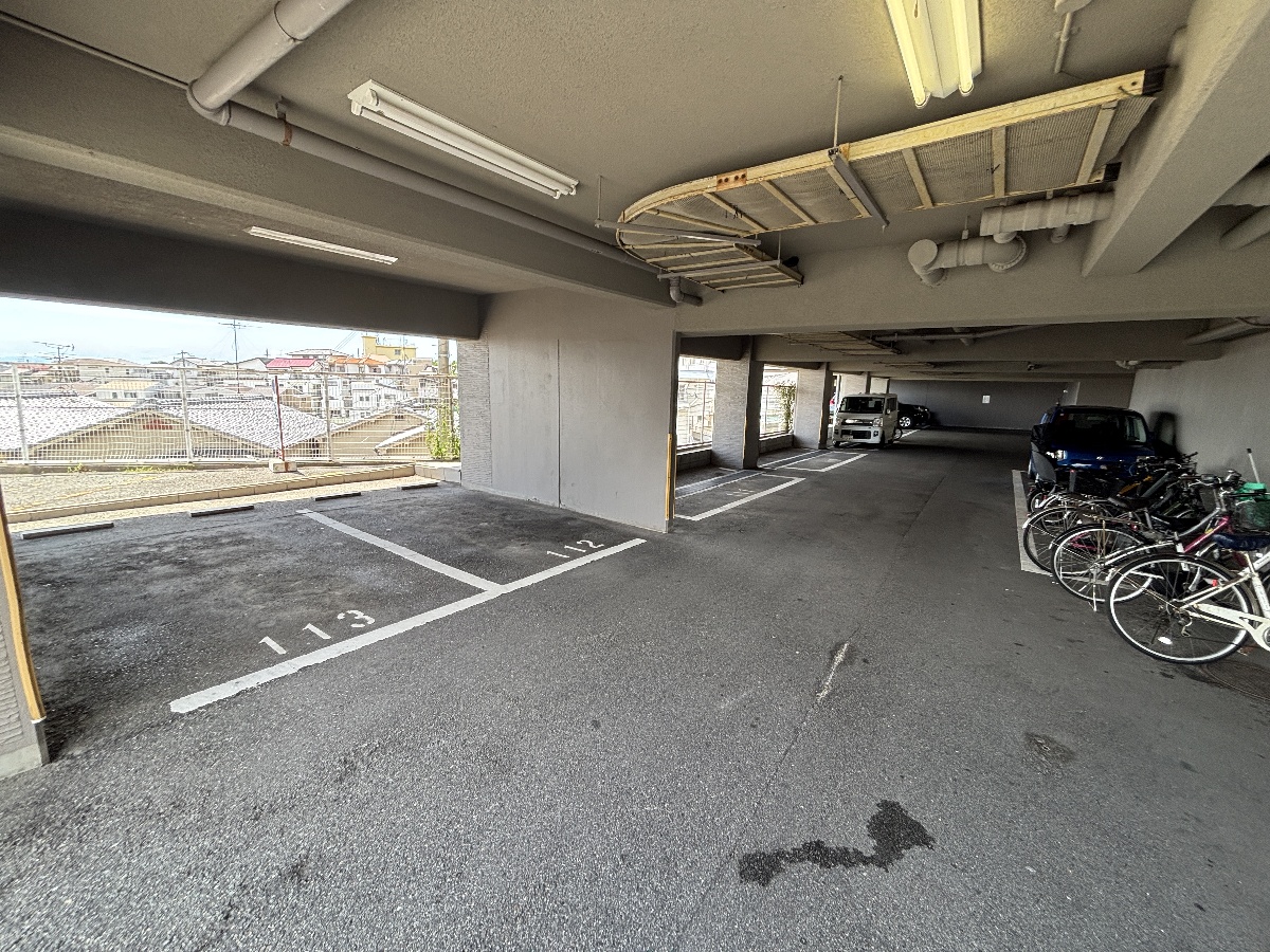 駐車場 写真36