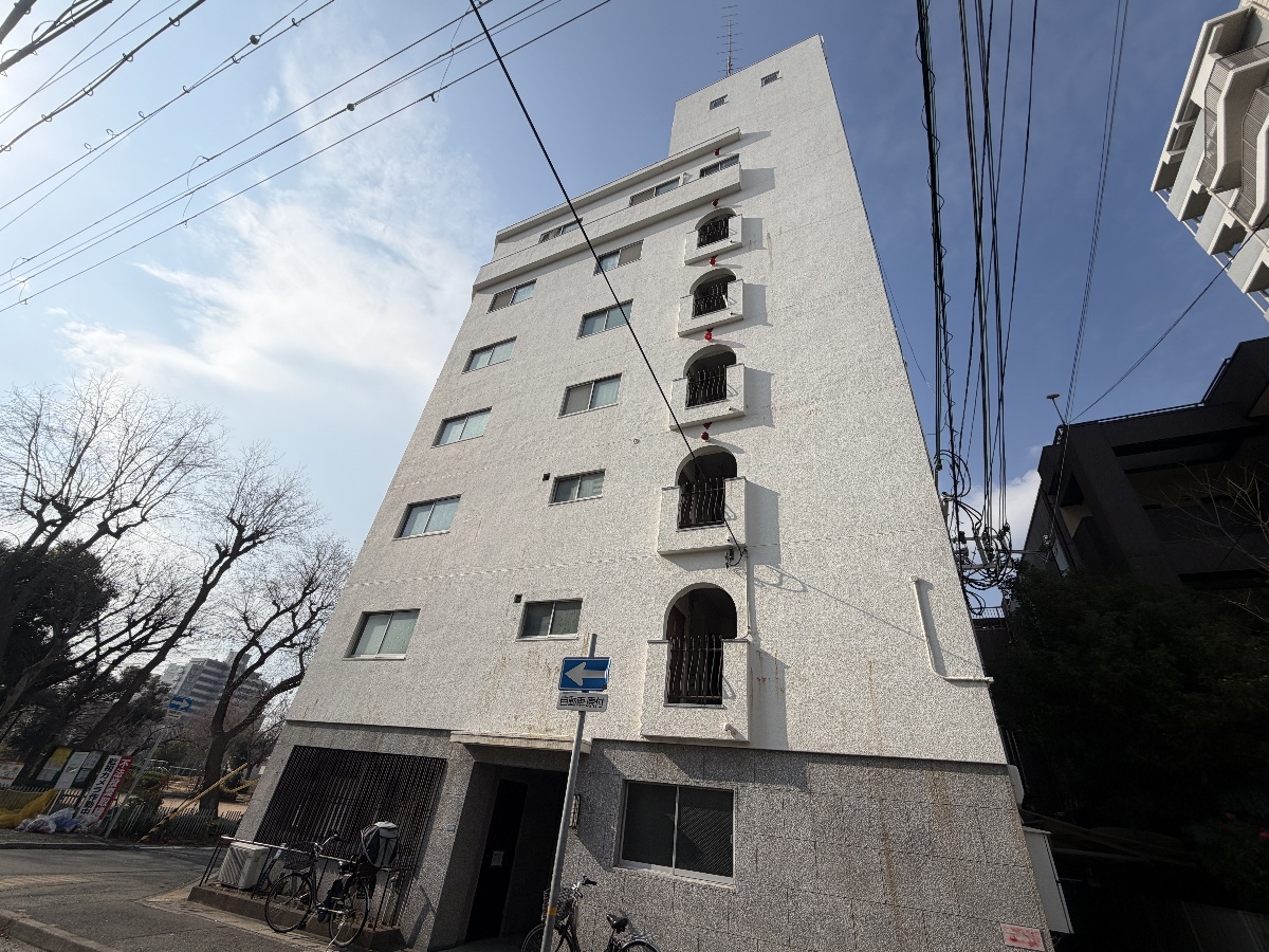 本町マンション