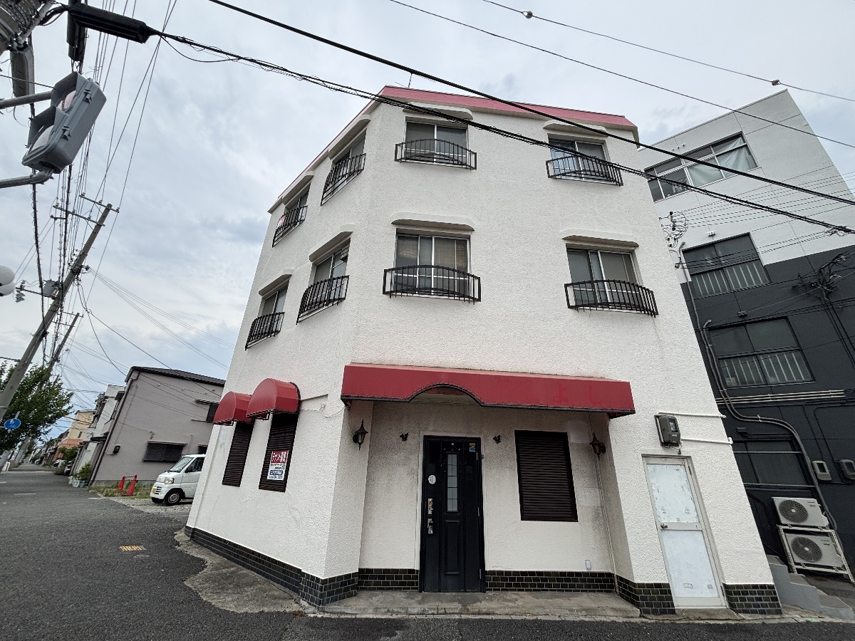 カドビル