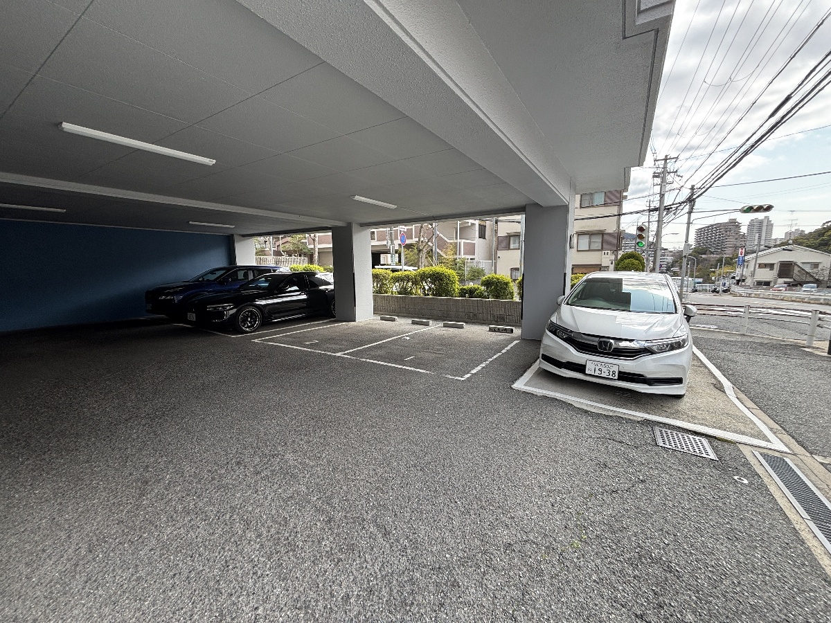駐車場 写真6