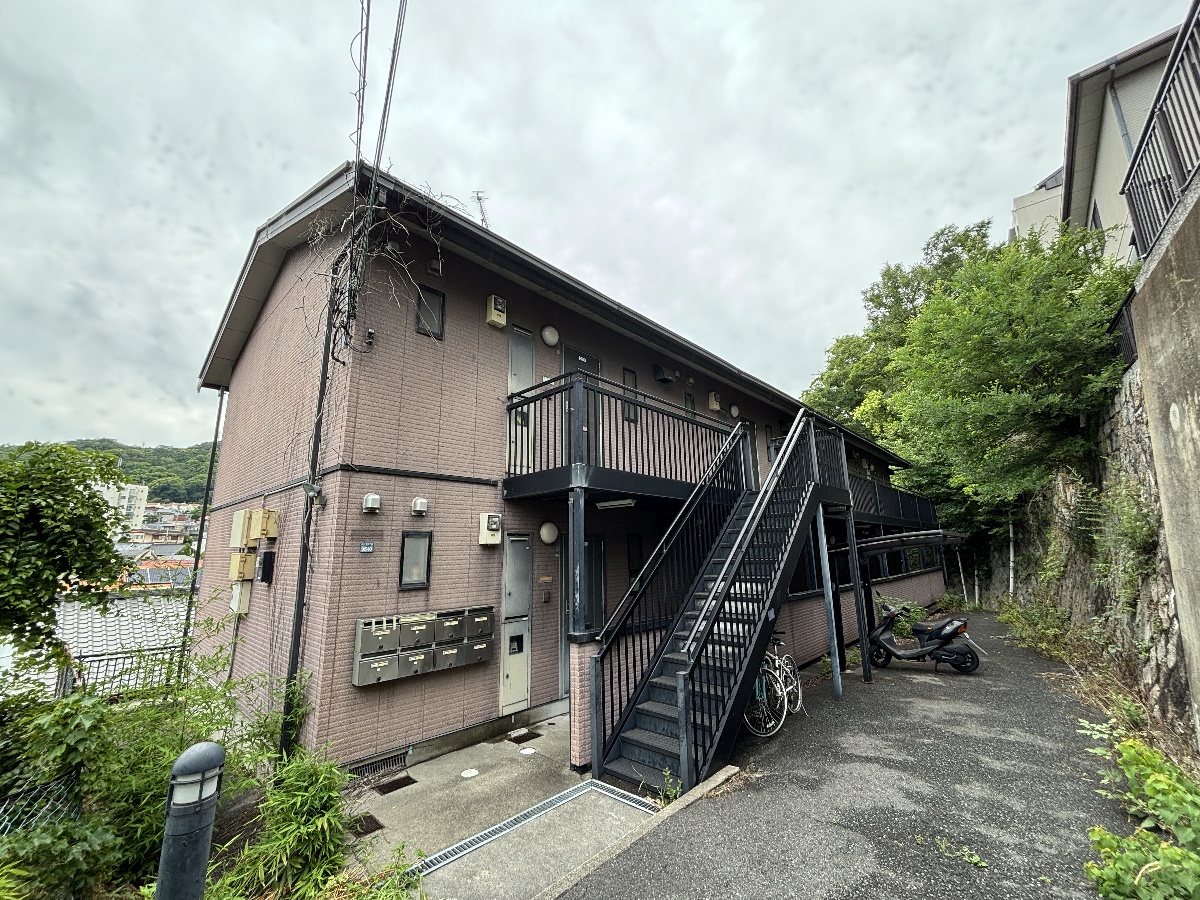 中山手ガーデンパレスD棟