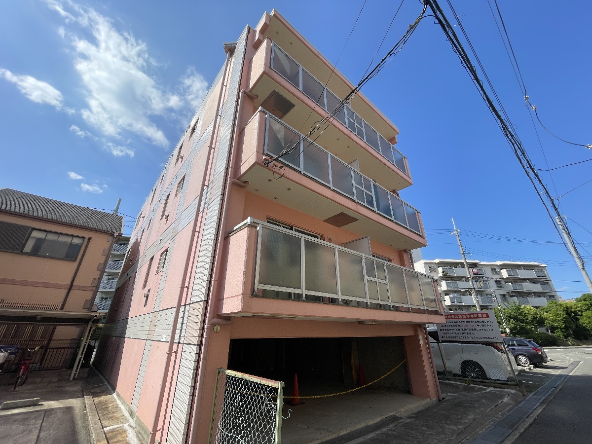 エステート湊川
