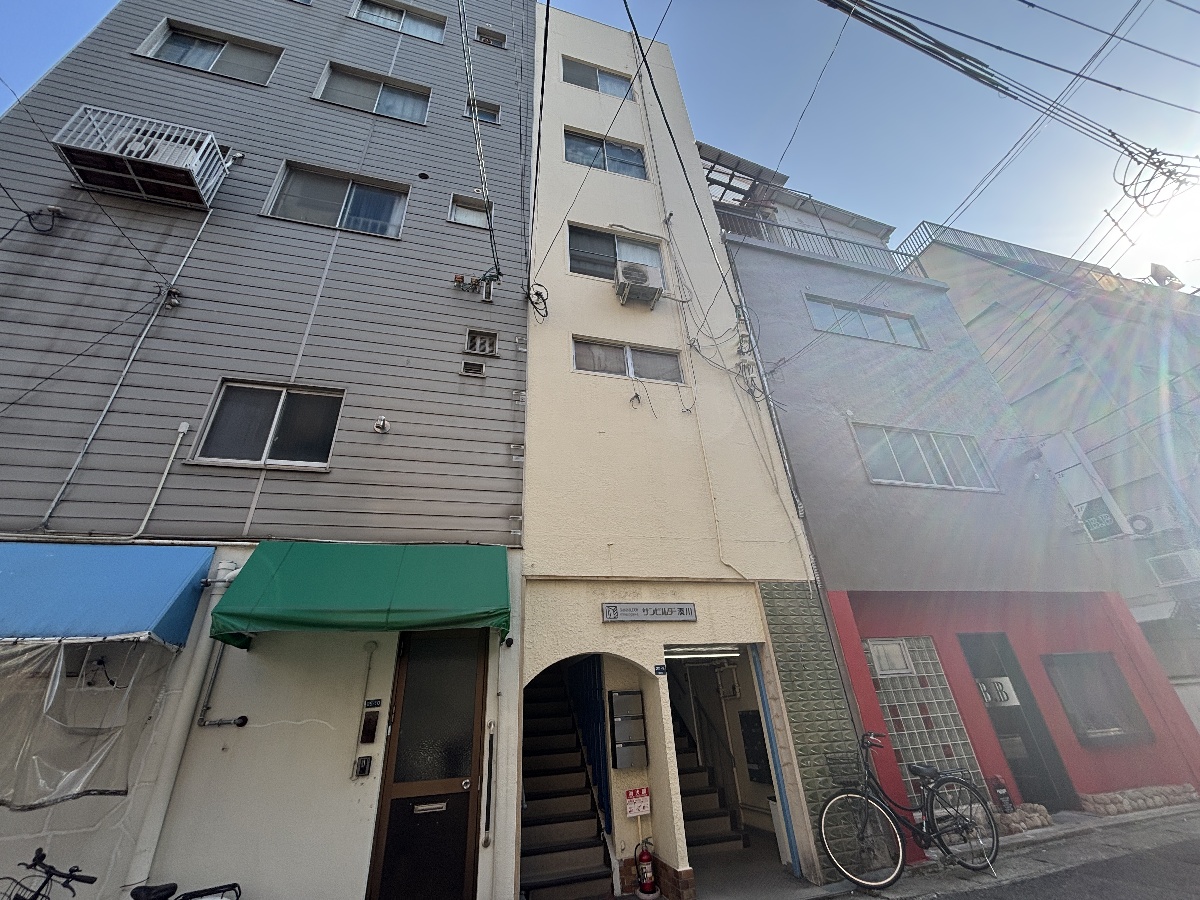 サンビルダー湊川