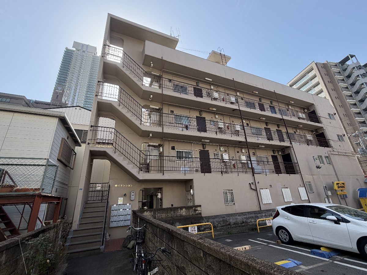 物件番号:1120754392 通勤通学に便利な3ＷＡＹアクセス♪コンビニまで徒歩1分☆