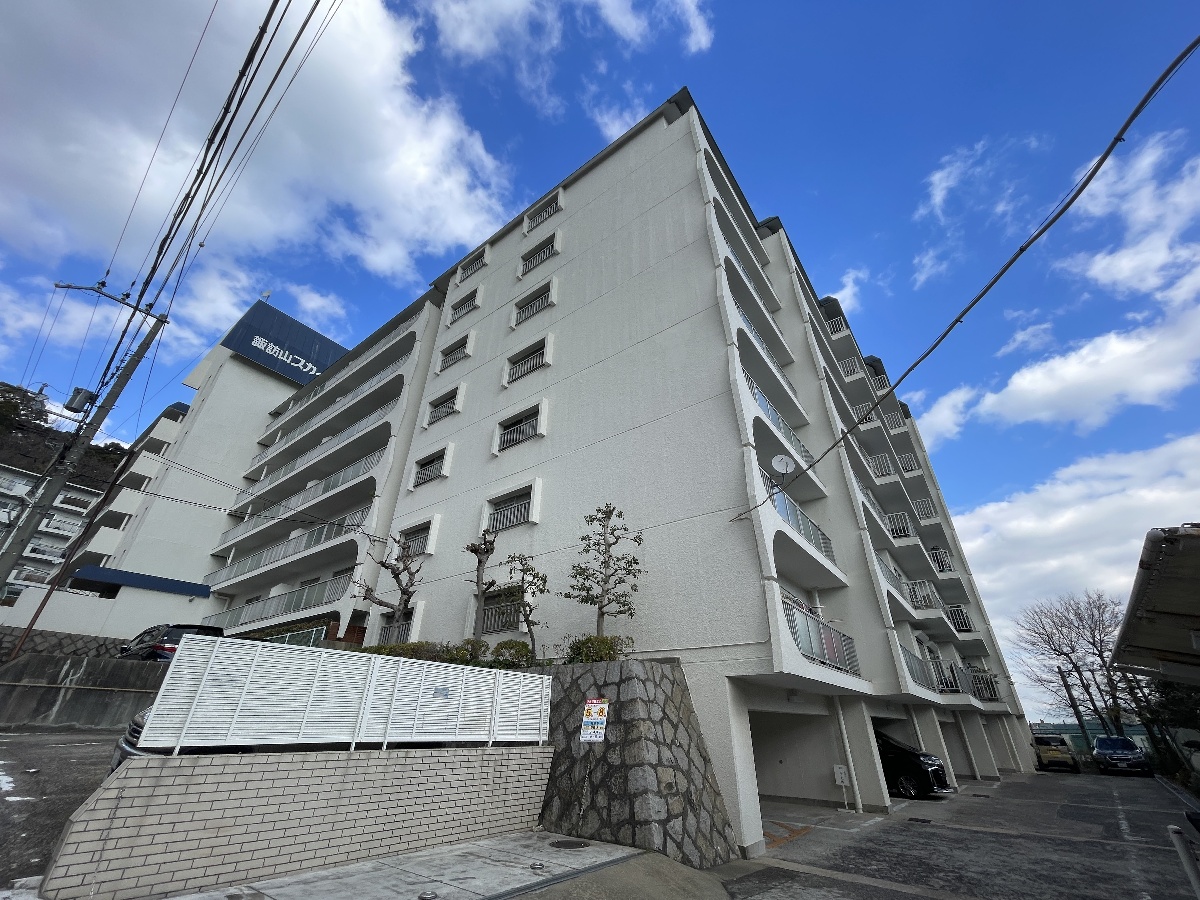 諏訪山スカイハイツ