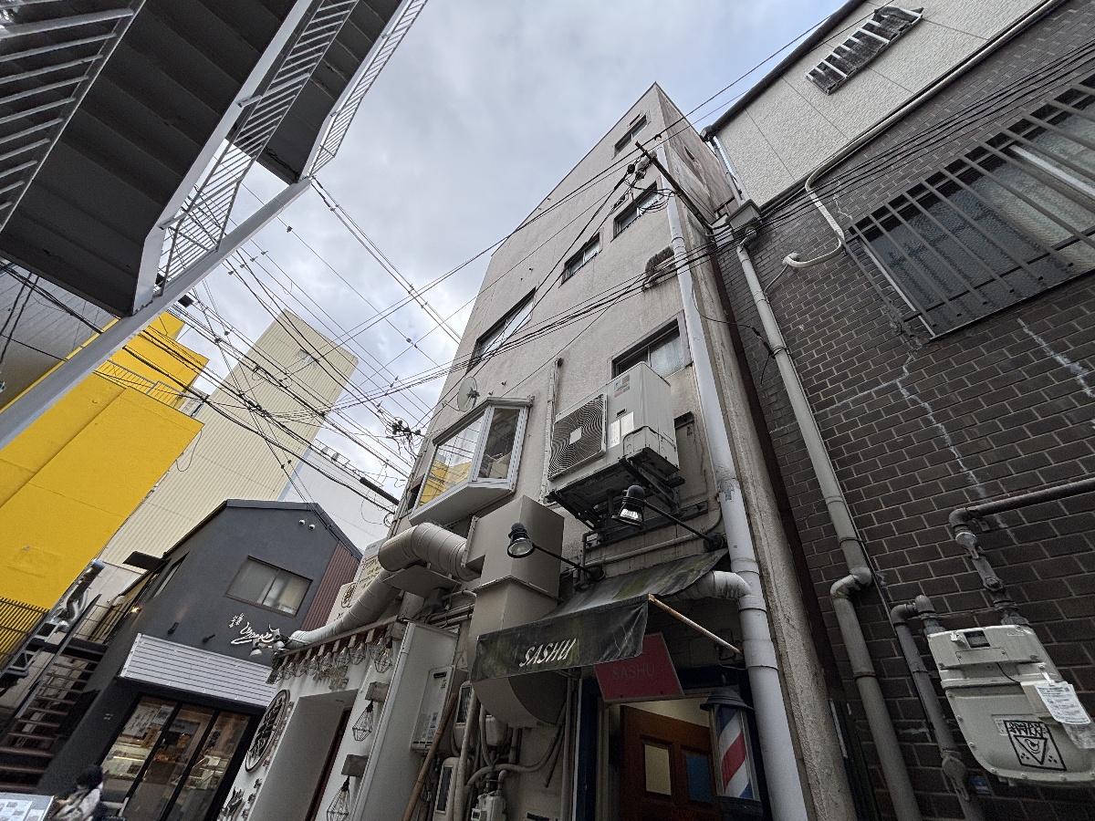 元町ロックビル