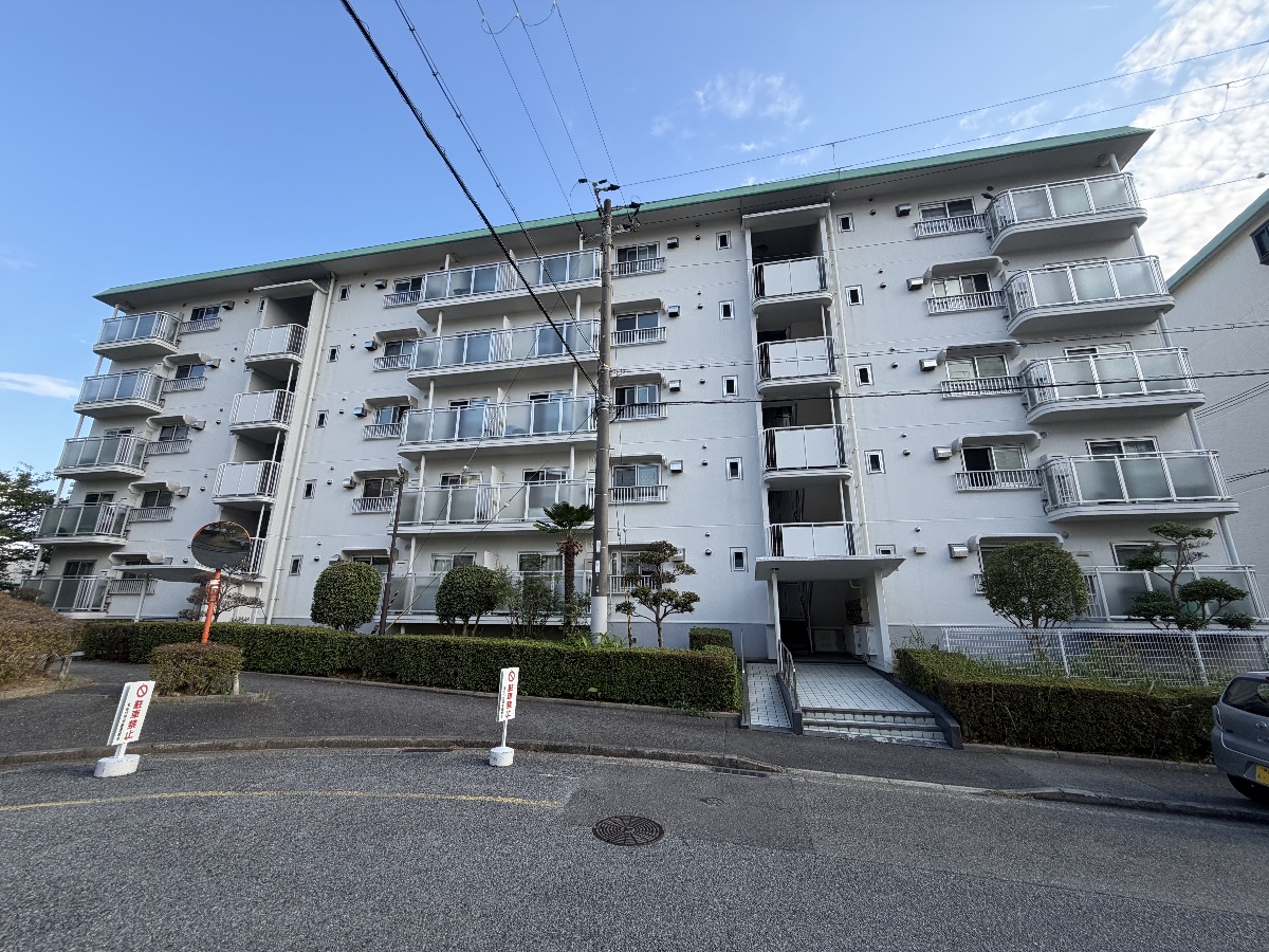 名谷15団地62号棟