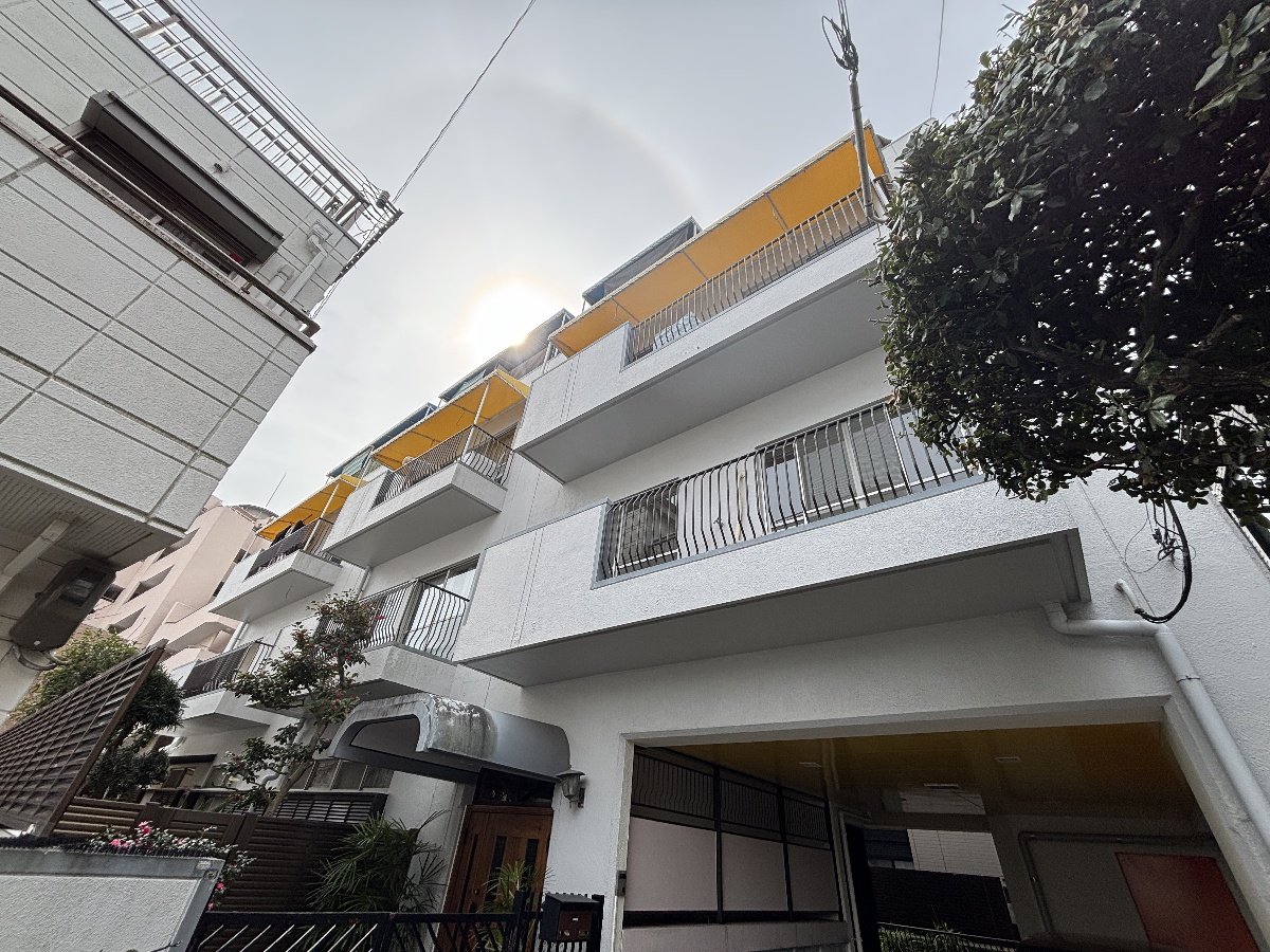 マンショントーア