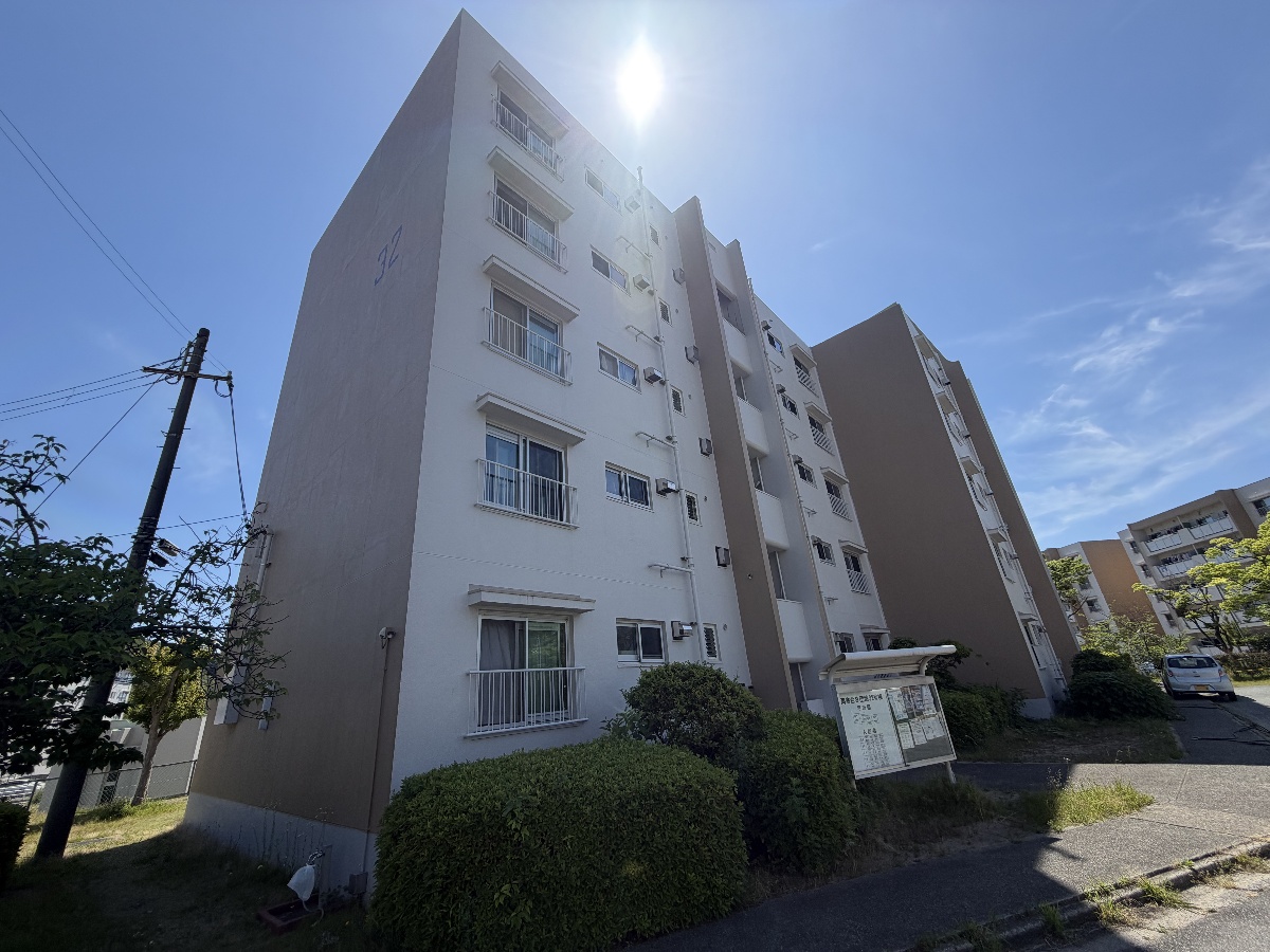 高倉台住宅３２号棟