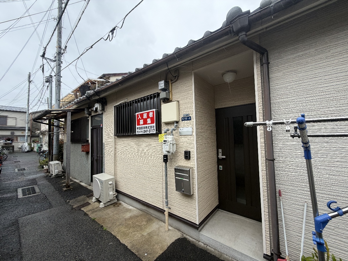 東尻池7丁目　貸家