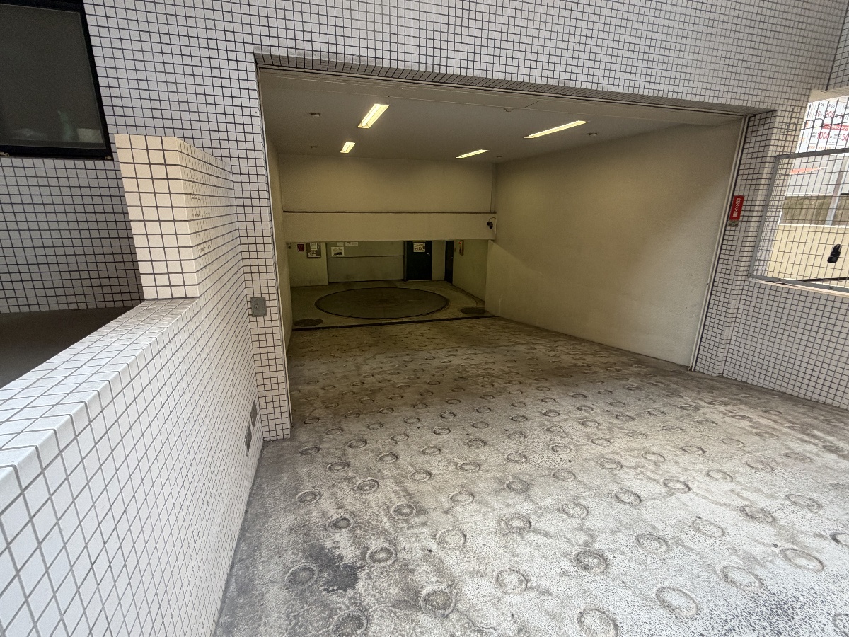 駐車場 写真4